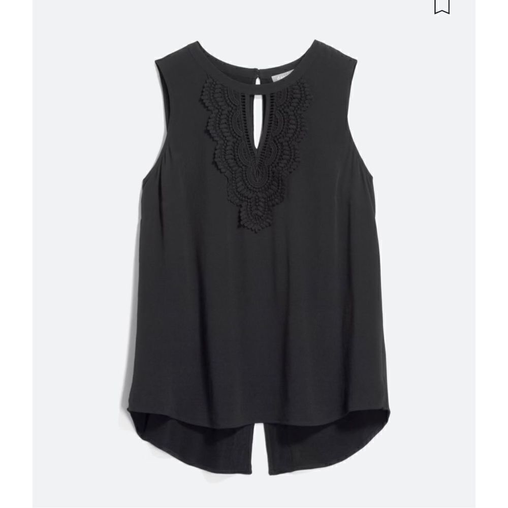 Daniel Rainn Keyhole Knit Top•LP